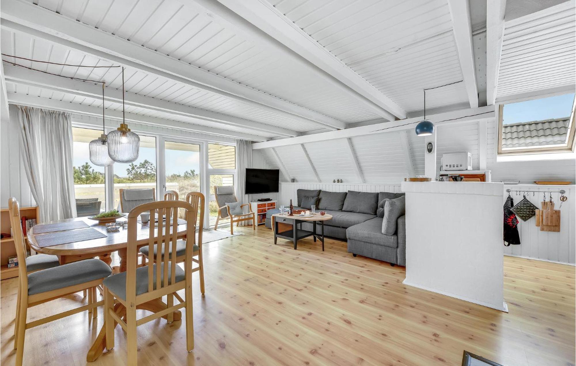 Cozy Home In Hvide Sande Bjerregård Exterior photo